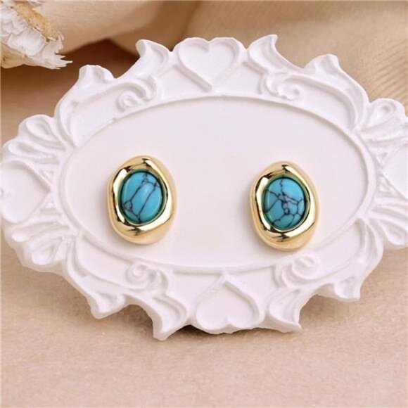 โจ Vintage Turquoise Stud Earrings | 14K Gold Plated Retro Bazel Design โจ - Picture 3 of 5